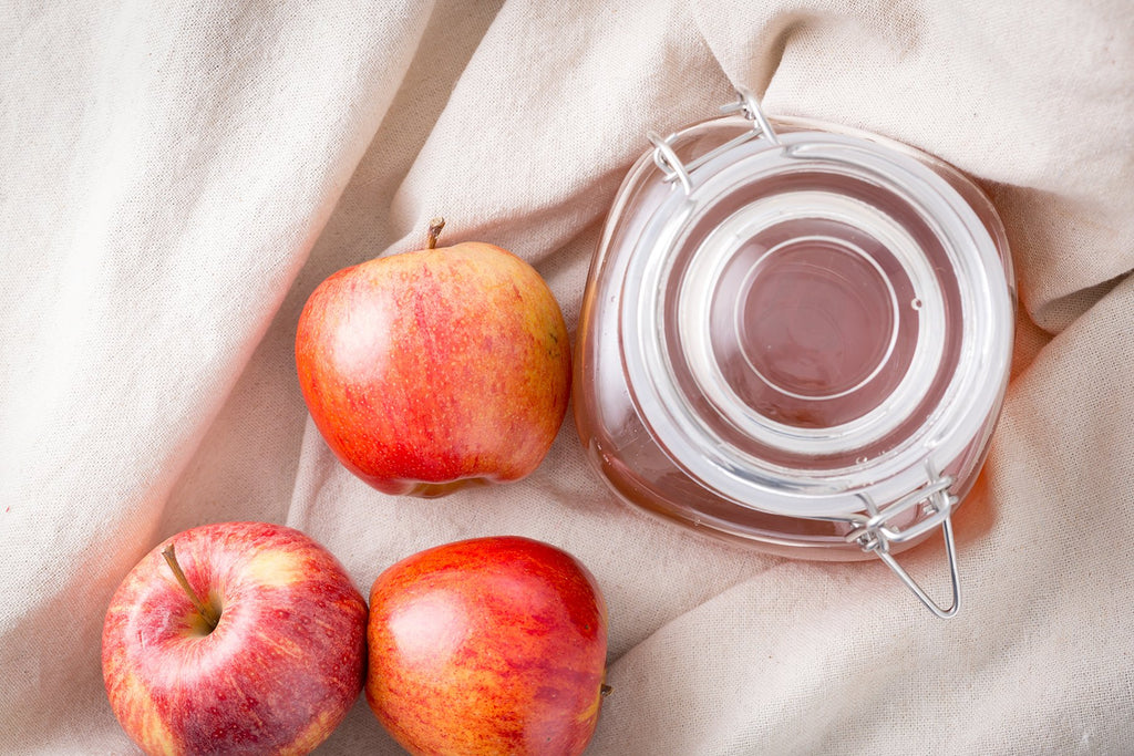 7 Beautifying Benefits Of Apple Cider Vinegar